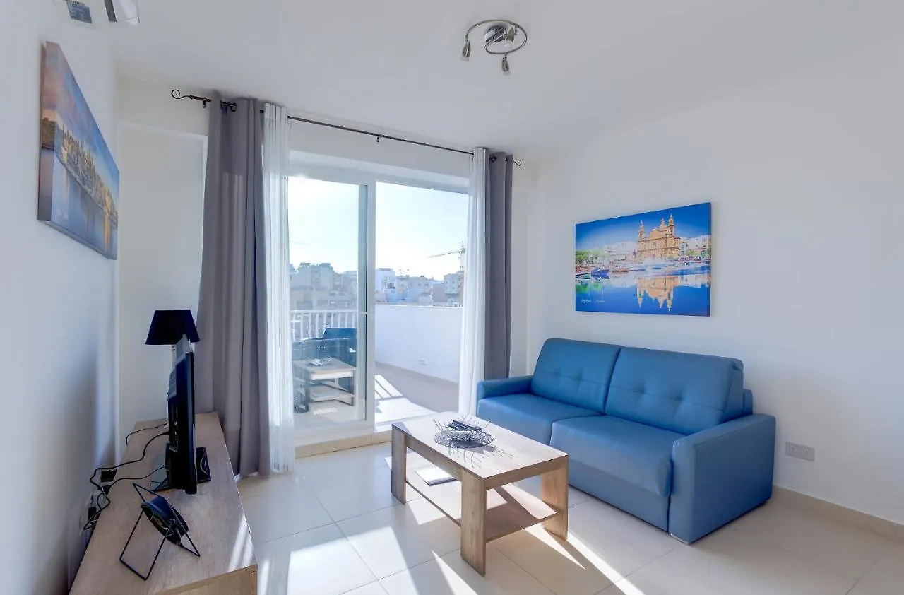 Centric And Modern Penthouse Close To Amenities Msida
